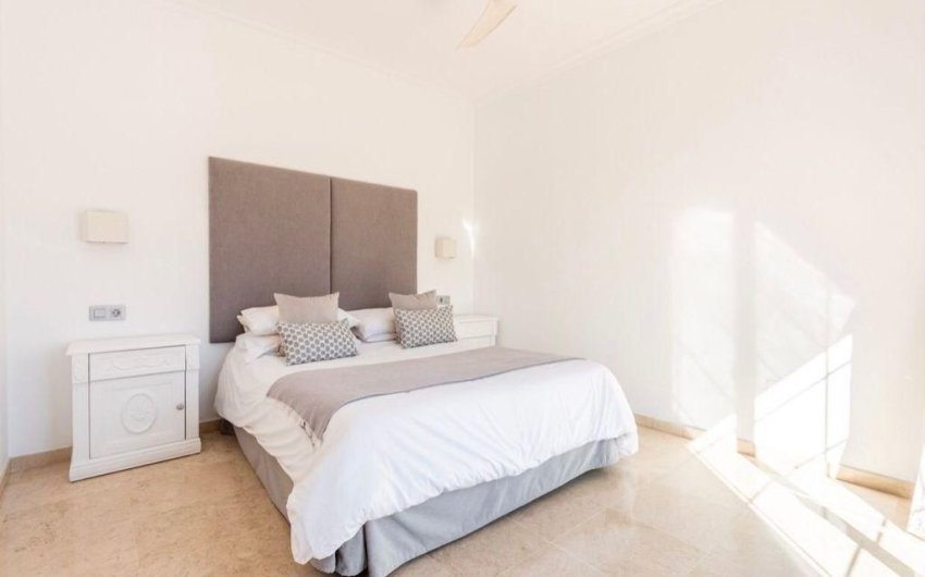 Reventa - Villa -
Marbella - Nueva Andalucía