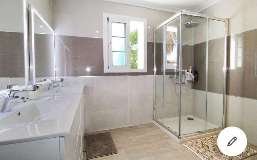 Reventa - Villa -
Marbella - Nueva Andalucía