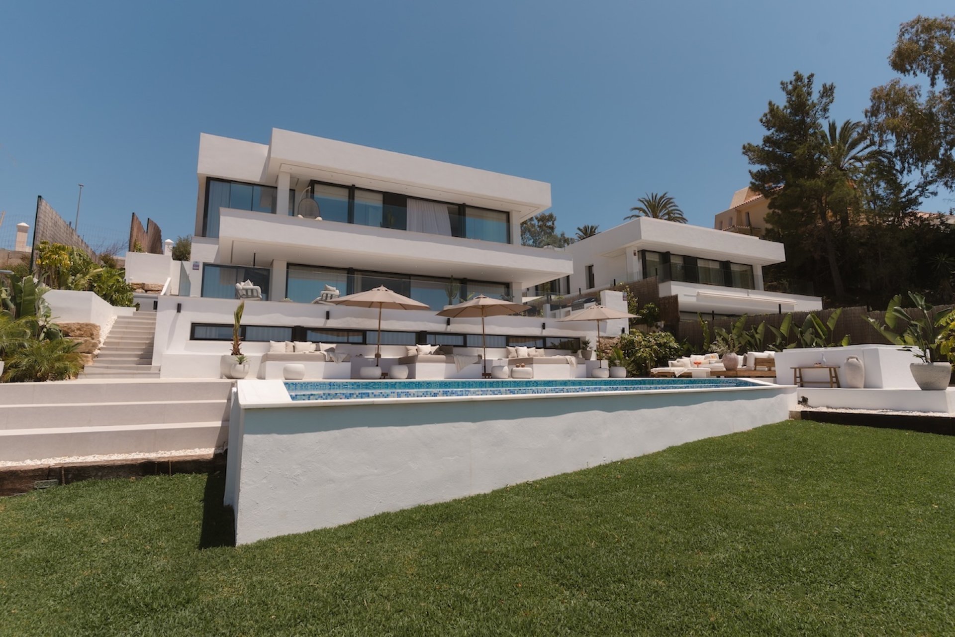 Reventa - Villa -
Marbella - Nueva Andalucía