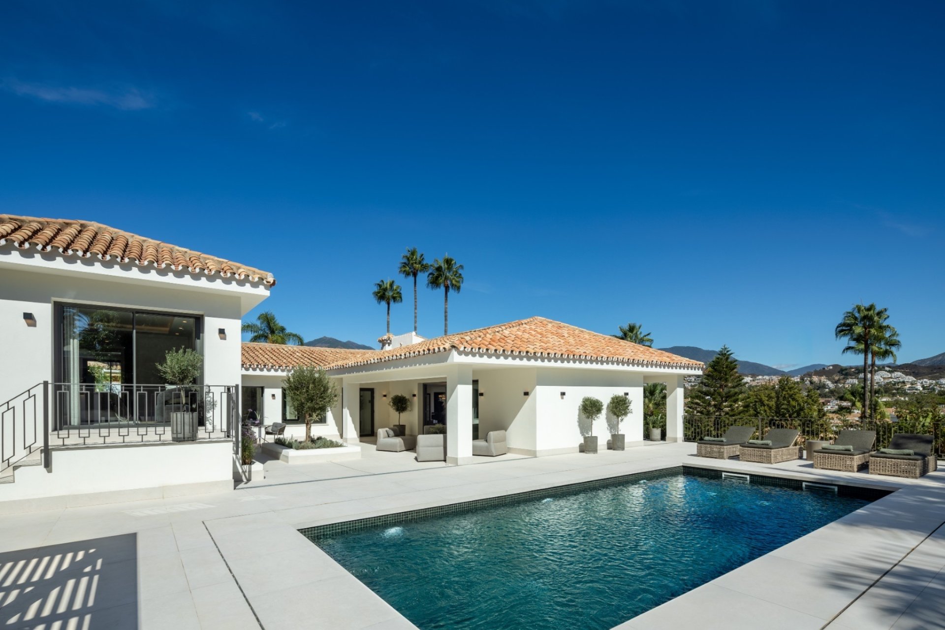 Reventa - Villa -
Marbella - Nueva Andalucía