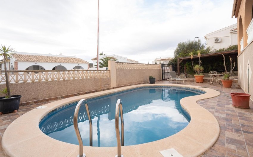 Reventa - Villa -
Mazarron - Camposol