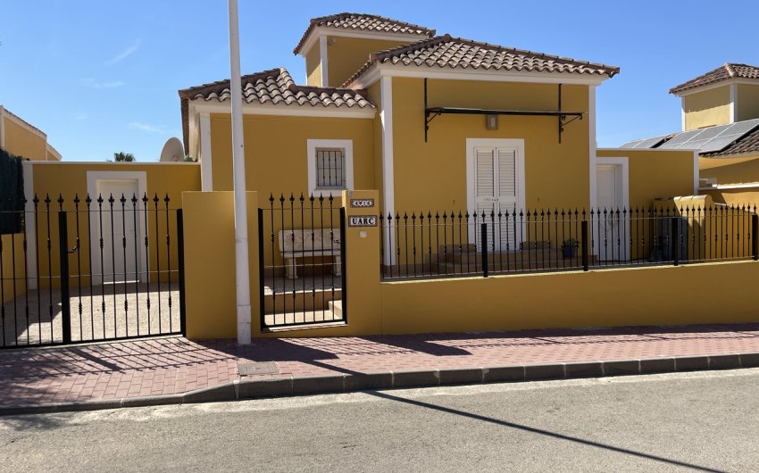 Reventa - Villa -
Mazarron Country Club - Inland