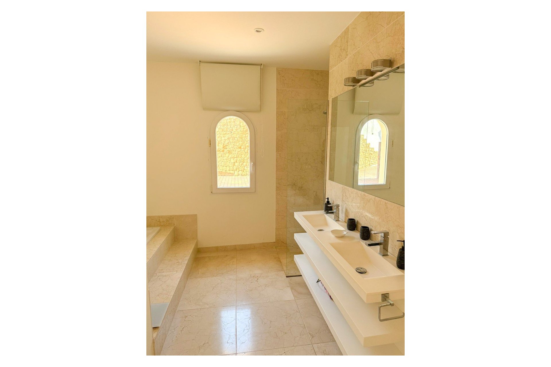 Reventa - Villa -
Moraira - El Portet