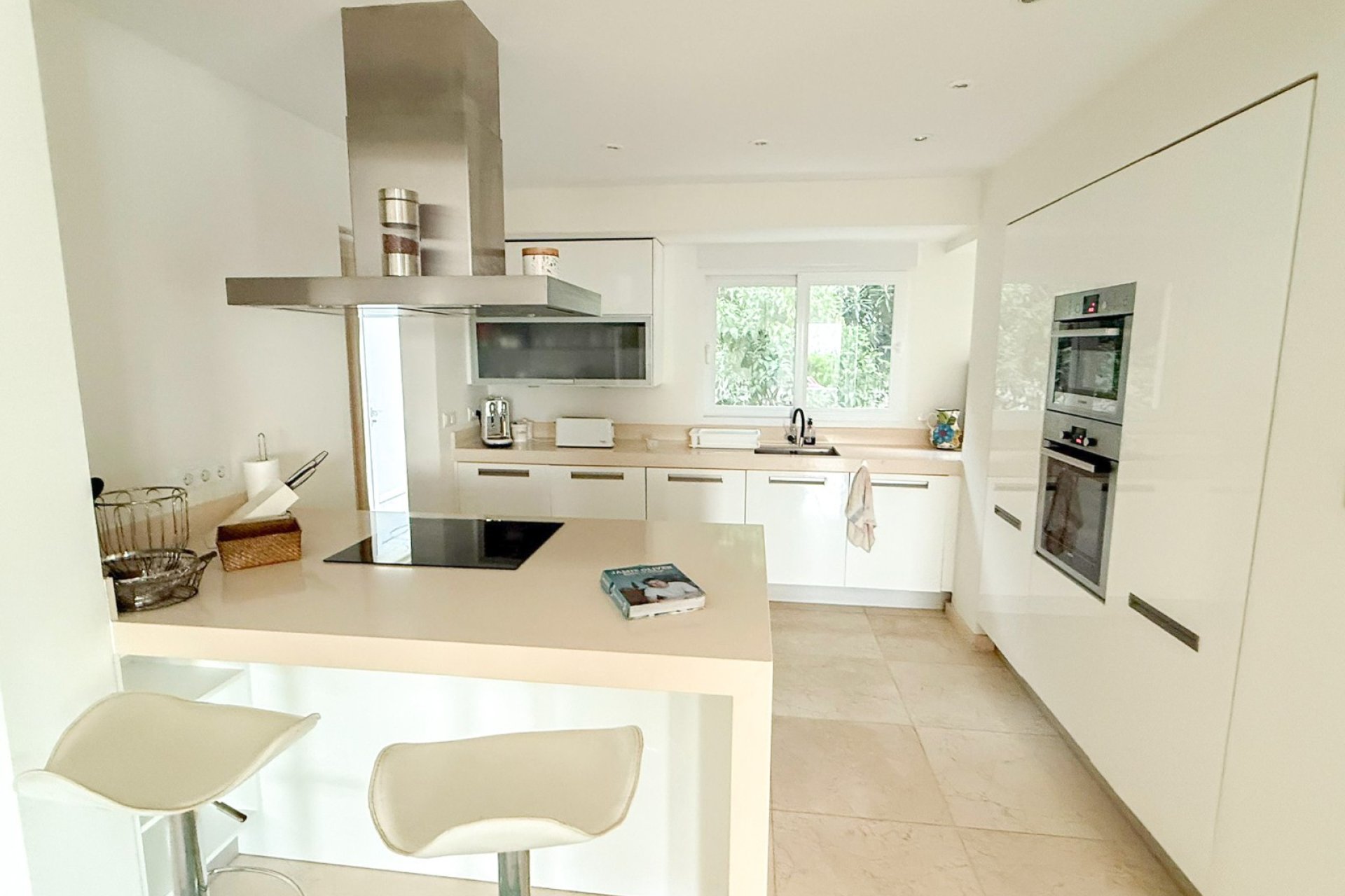 Reventa - Villa -
Moraira - El Portet