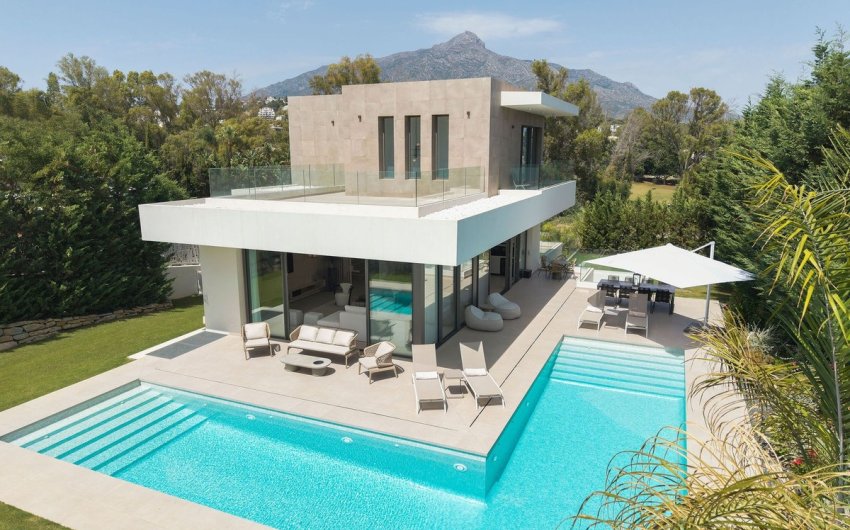 Reventa - Villa -
Nueva Andalucía - Costa del Sol