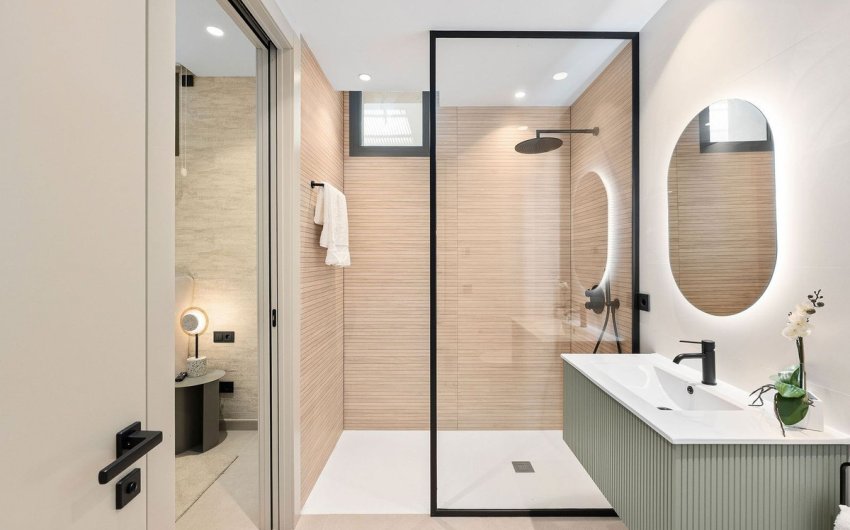 Reventa - Villa -
Nueva Andalucía - Costa del Sol