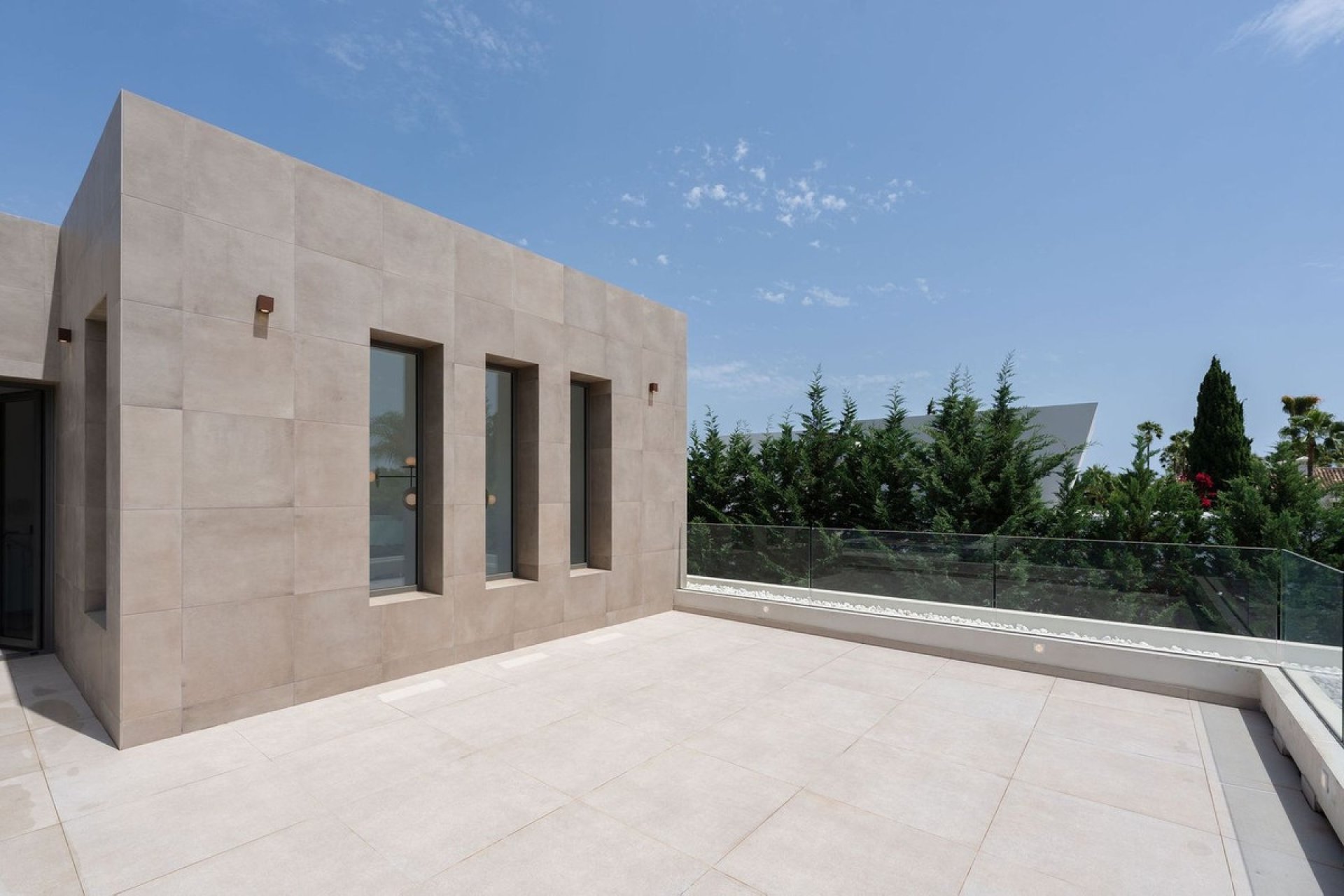 Reventa - Villa -
Nueva Andalucía - Costa del Sol