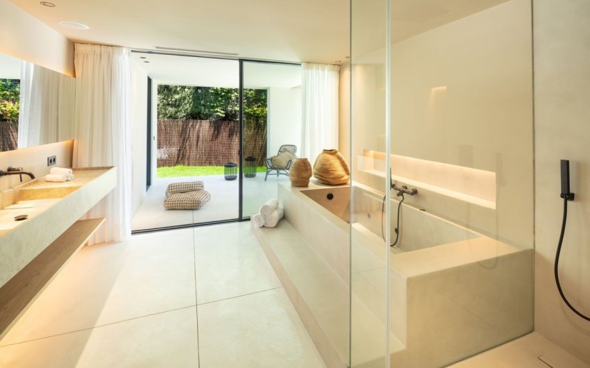 Reventa - Villa -
Nueva Andalucía - Costa del Sol