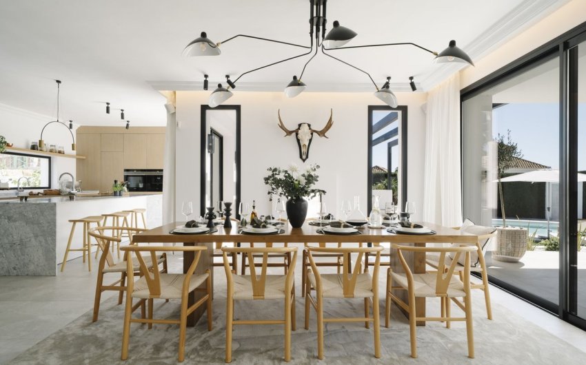 Reventa - Villa -
Nueva Andalucía - Costa del Sol