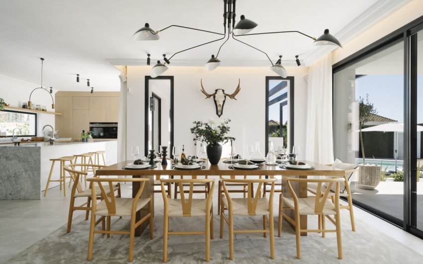 Reventa - Villa -
Nueva Andalucía - Costa del Sol