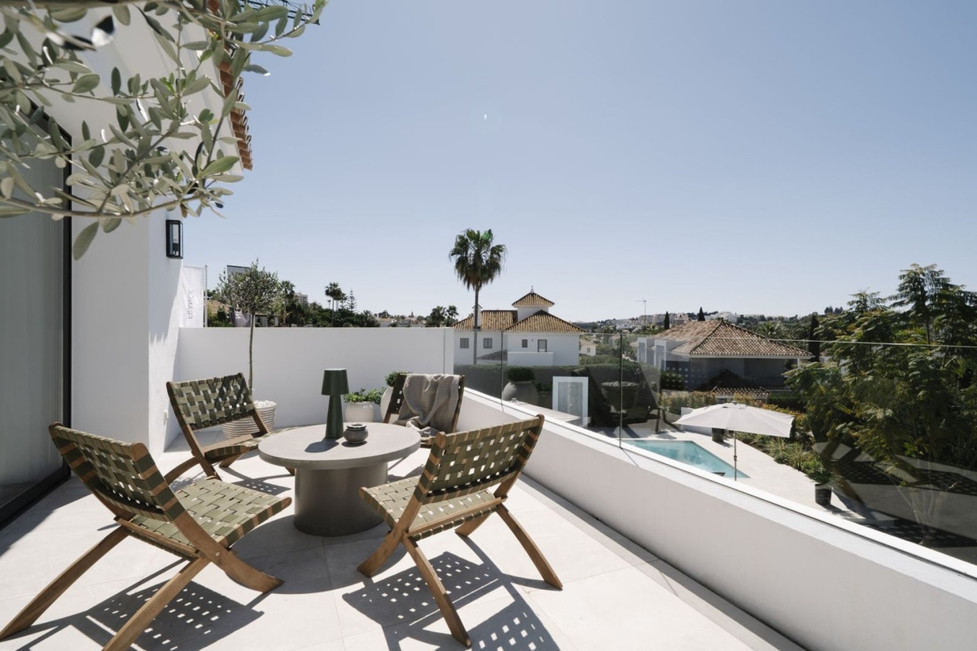 Reventa - Villa -
Nueva Andalucía - Costa del Sol