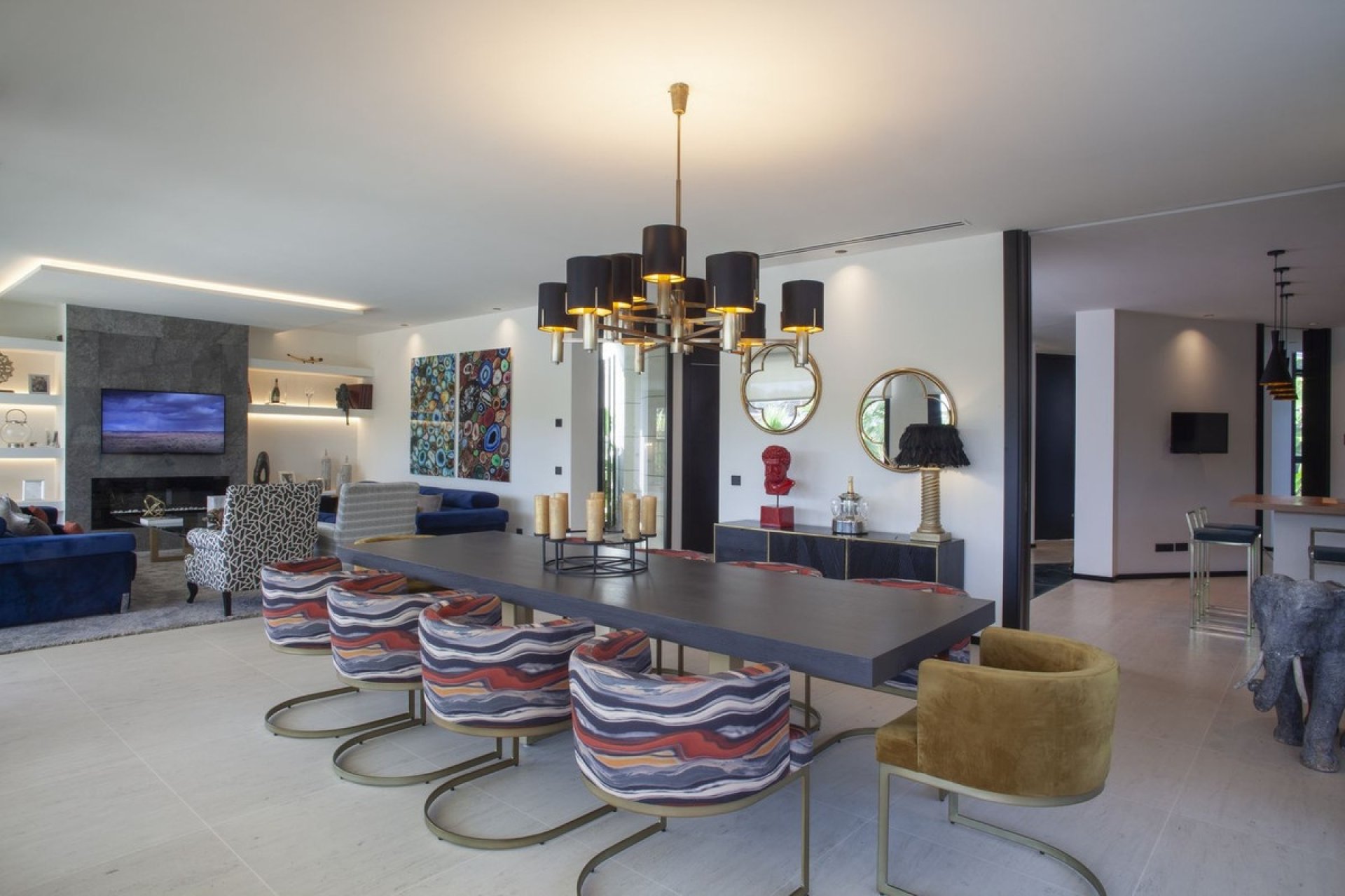 Reventa - Villa -
Nueva Andalucía - Costa del Sol