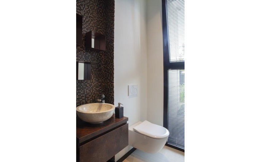 Reventa - Villa -
Nueva Andalucía - Costa del Sol