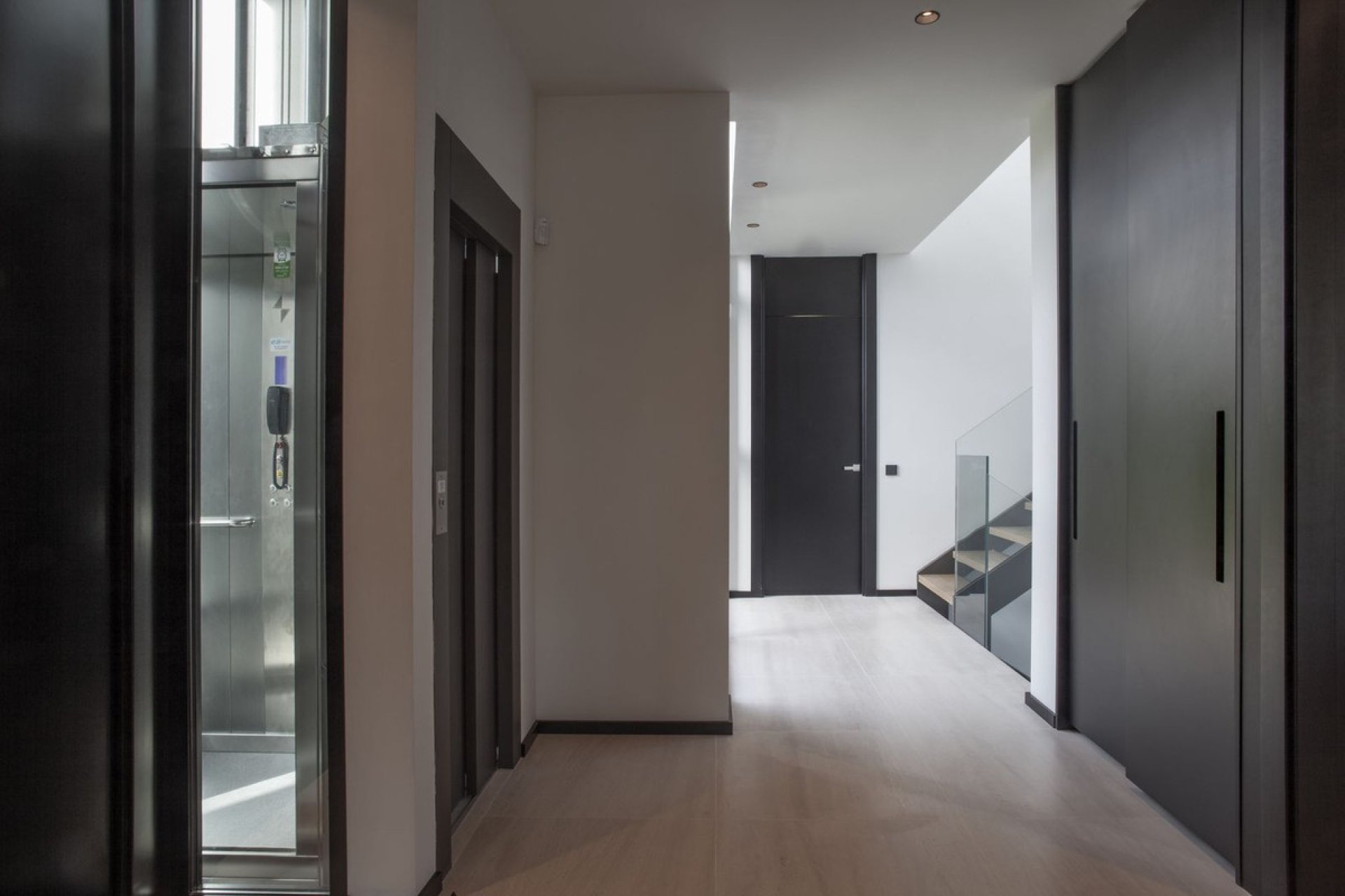 Reventa - Villa -
Nueva Andalucía - Costa del Sol