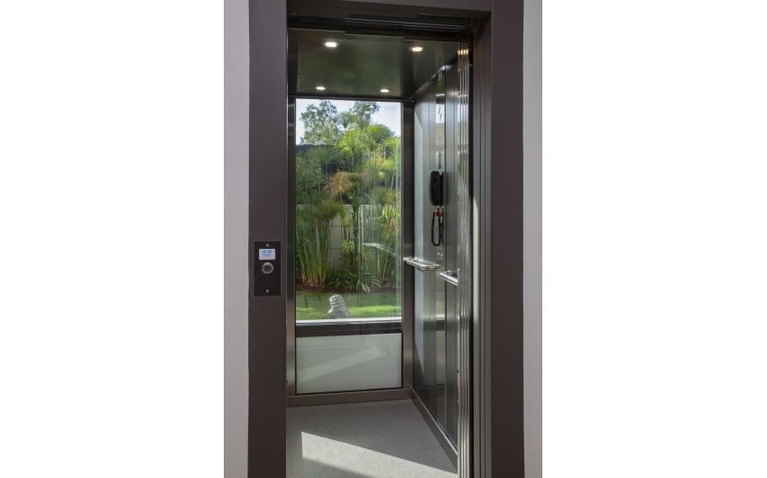 Reventa - Villa -
Nueva Andalucía - Costa del Sol