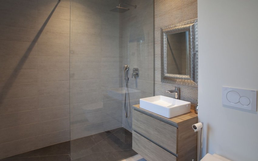 Reventa - Villa -
Nueva Andalucía - Costa del Sol