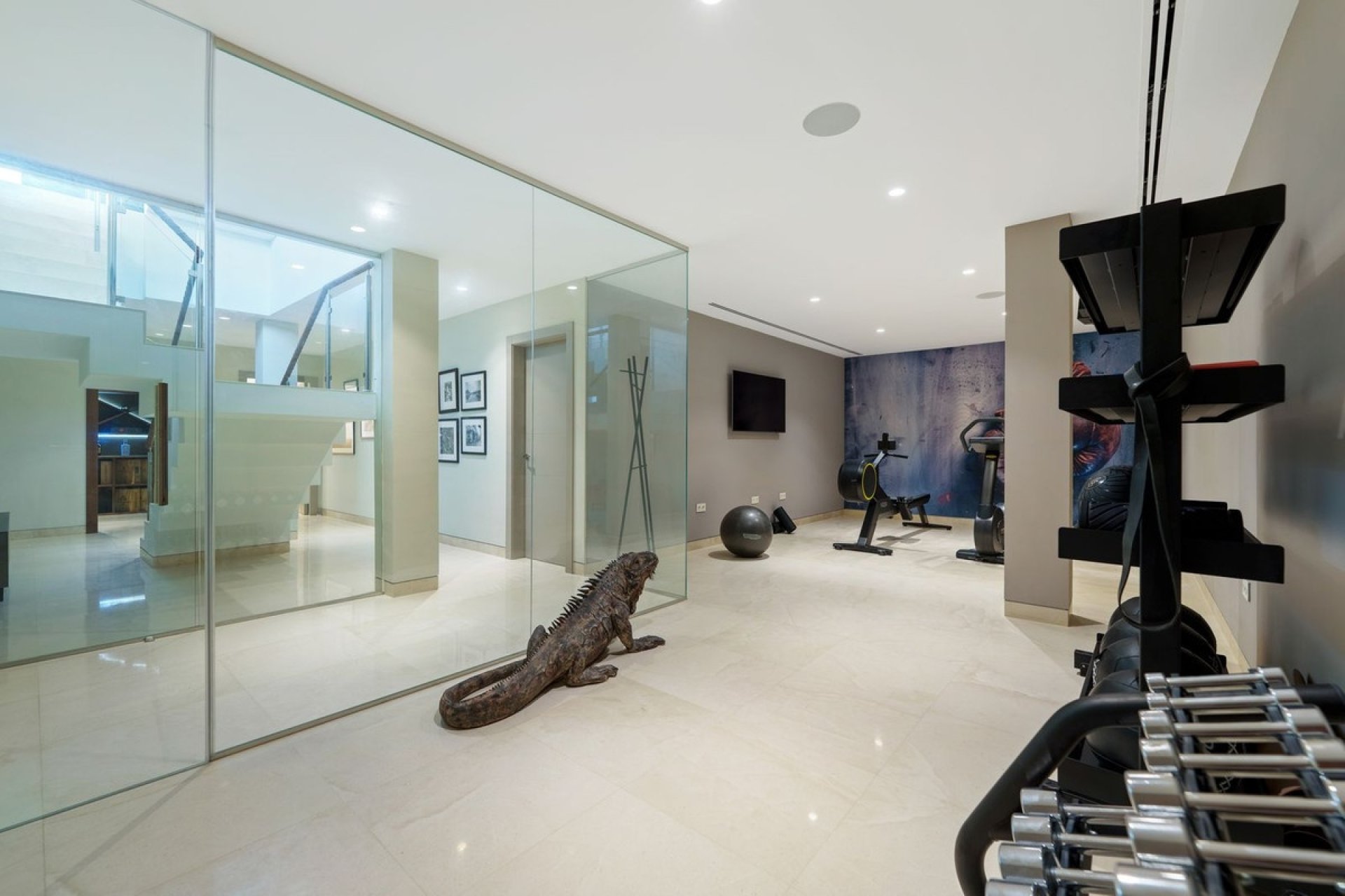 Reventa - Villa -
Nueva Andalucía - Costa del Sol