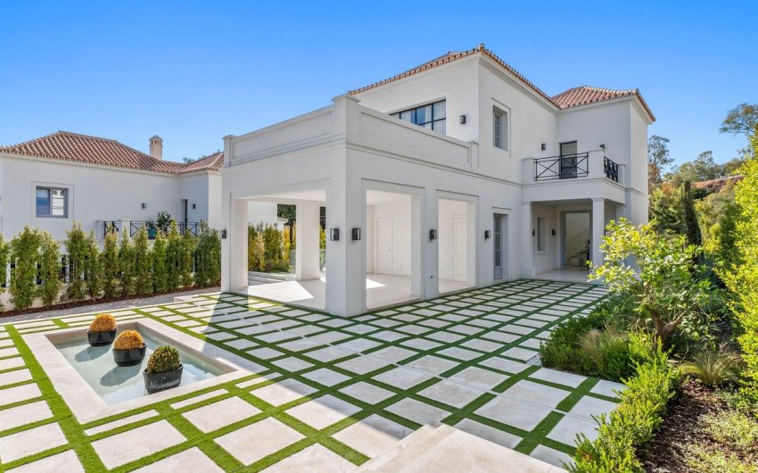 Reventa - Villa -
Nueva Andalucía - Costa del Sol