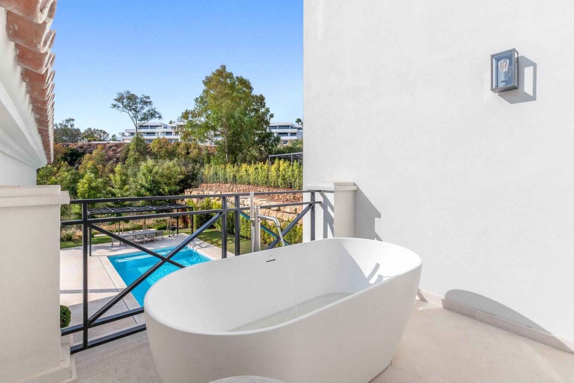 Reventa - Villa -
Nueva Andalucía - Costa del Sol