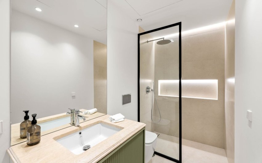 Reventa - Villa -
Nueva Andalucía - Costa del Sol