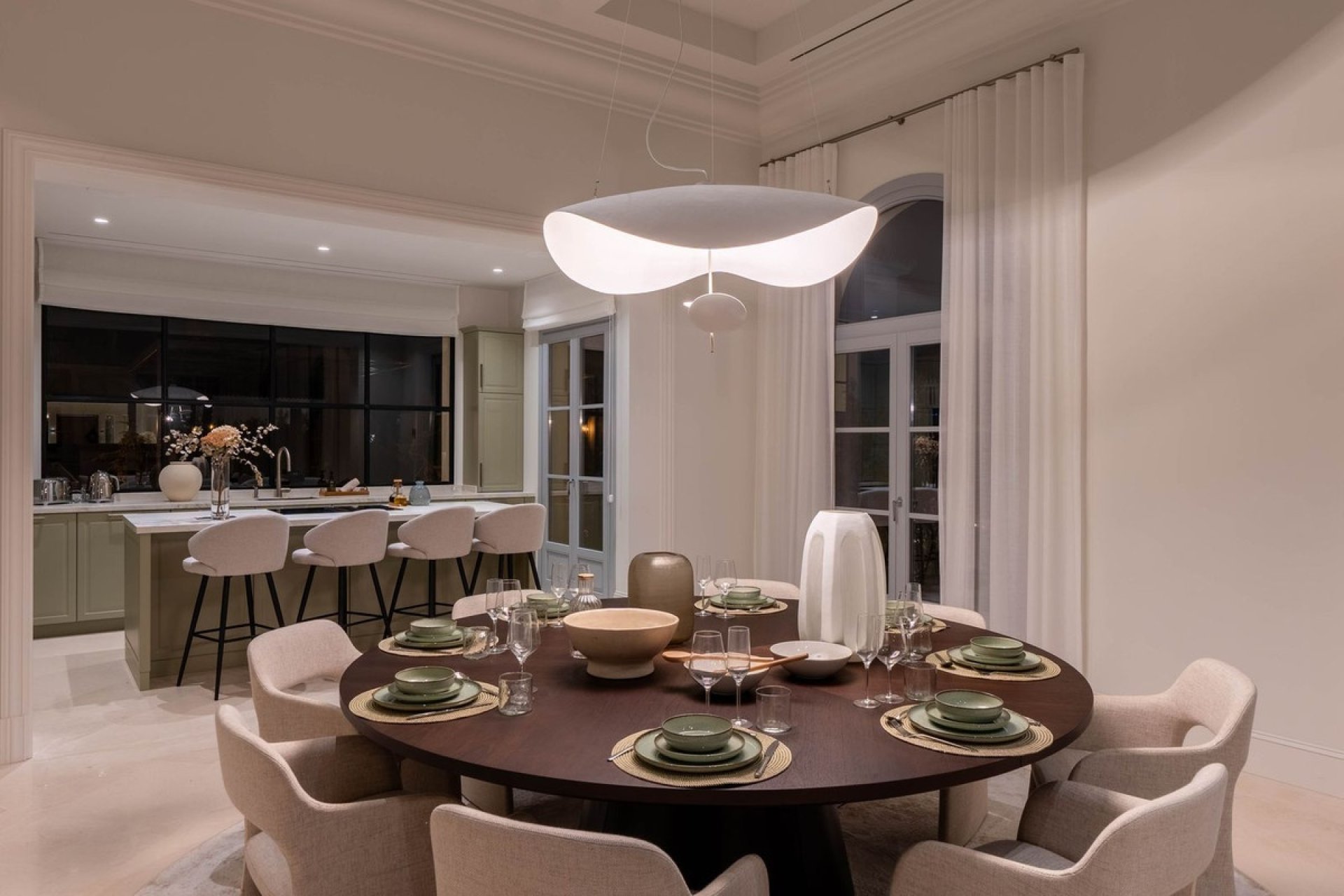 Reventa - Villa -
Nueva Andalucía - Costa del Sol