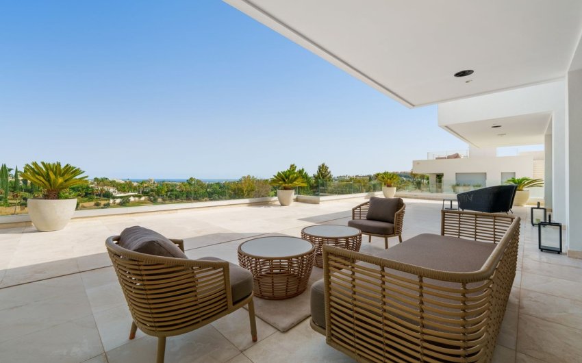 Reventa - Villa -
Nueva Andalucía - Costa del Sol