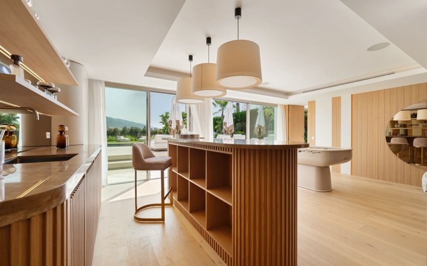 Reventa - Villa -
Nueva Andalucía - Costa del Sol