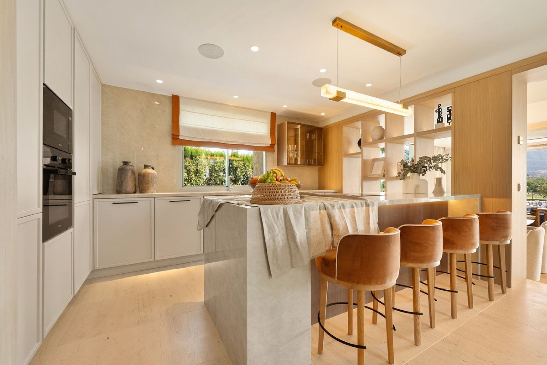 Reventa - Villa -
Nueva Andalucía - Costa del Sol