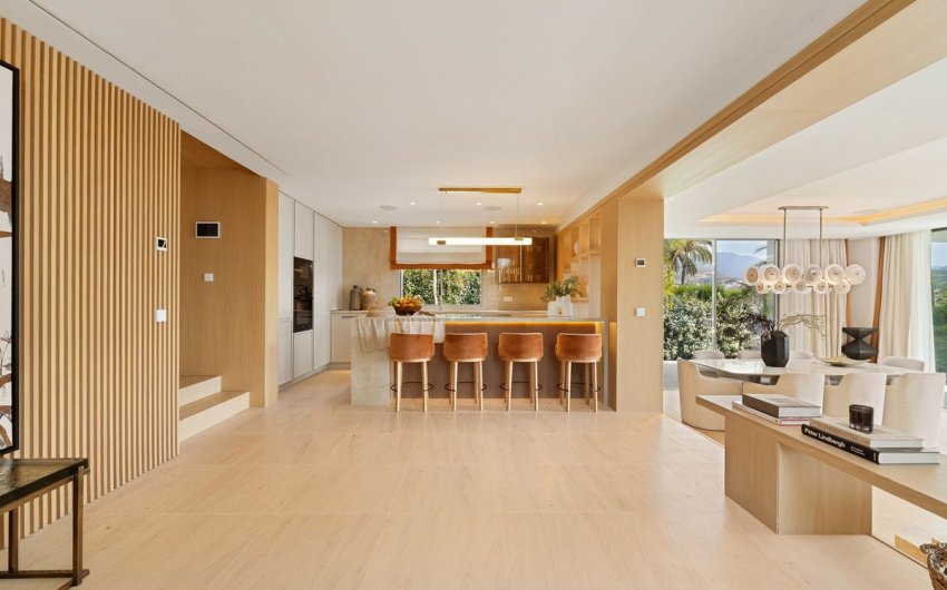 Reventa - Villa -
Nueva Andalucía - Costa del Sol