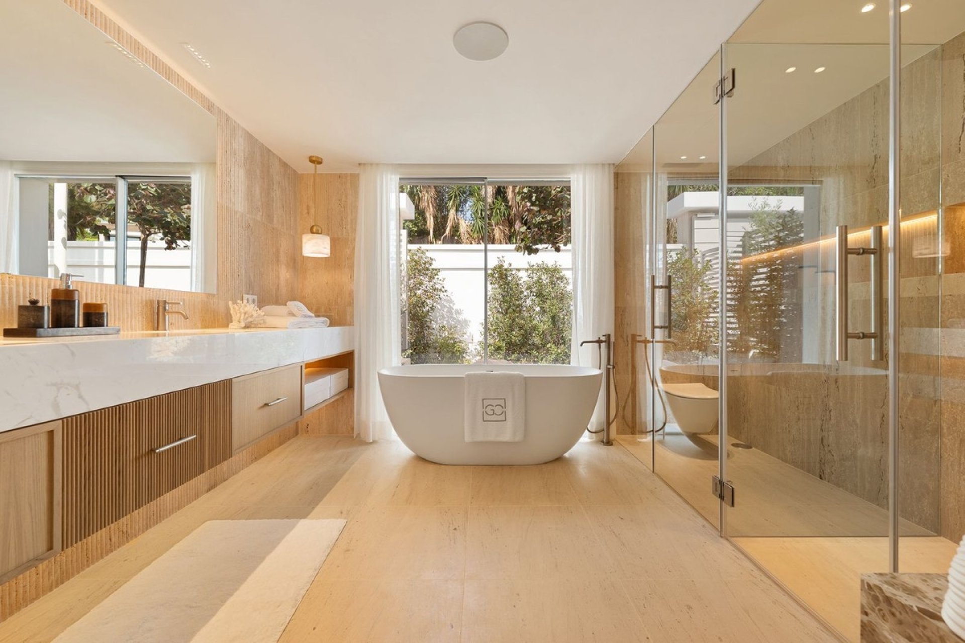 Reventa - Villa -
Nueva Andalucía - Costa del Sol