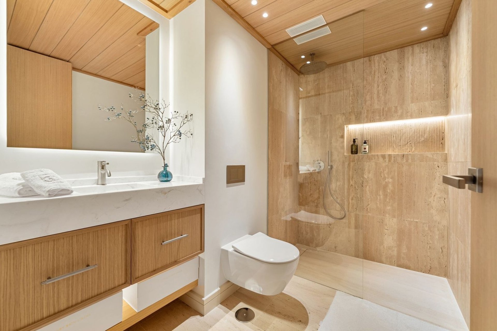 Reventa - Villa -
Nueva Andalucía - Costa del Sol