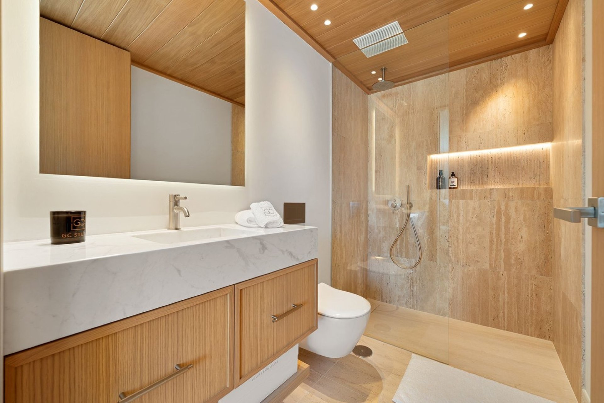 Reventa - Villa -
Nueva Andalucía - Costa del Sol