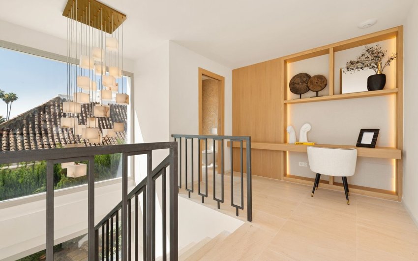 Reventa - Villa -
Nueva Andalucía - Costa del Sol