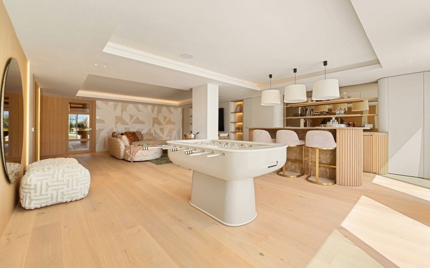 Reventa - Villa -
Nueva Andalucía - Costa del Sol