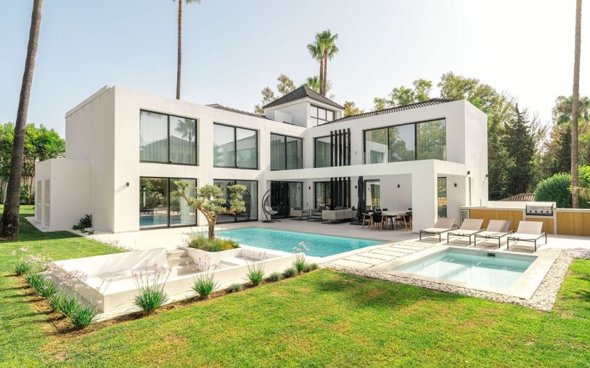 Reventa - Villa -
Nueva Andalucía - Costa del Sol