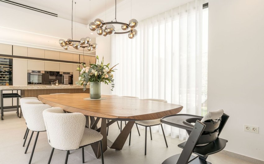 Reventa - Villa -
Nueva Andalucía - Costa del Sol