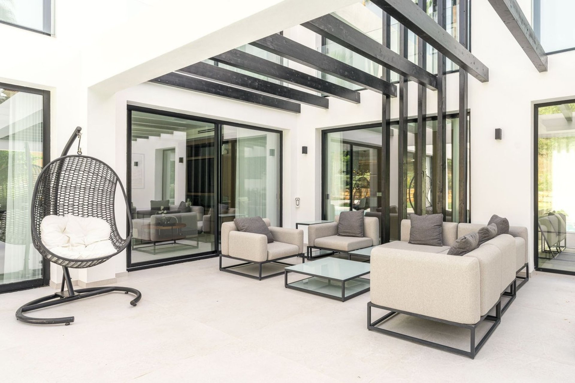 Reventa - Villa -
Nueva Andalucía - Costa del Sol