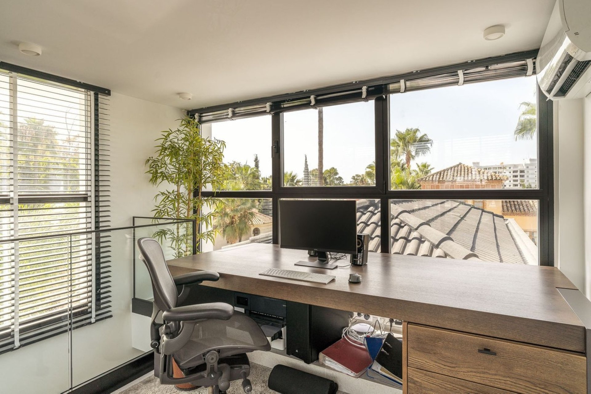 Reventa - Villa -
Nueva Andalucía - Costa del Sol