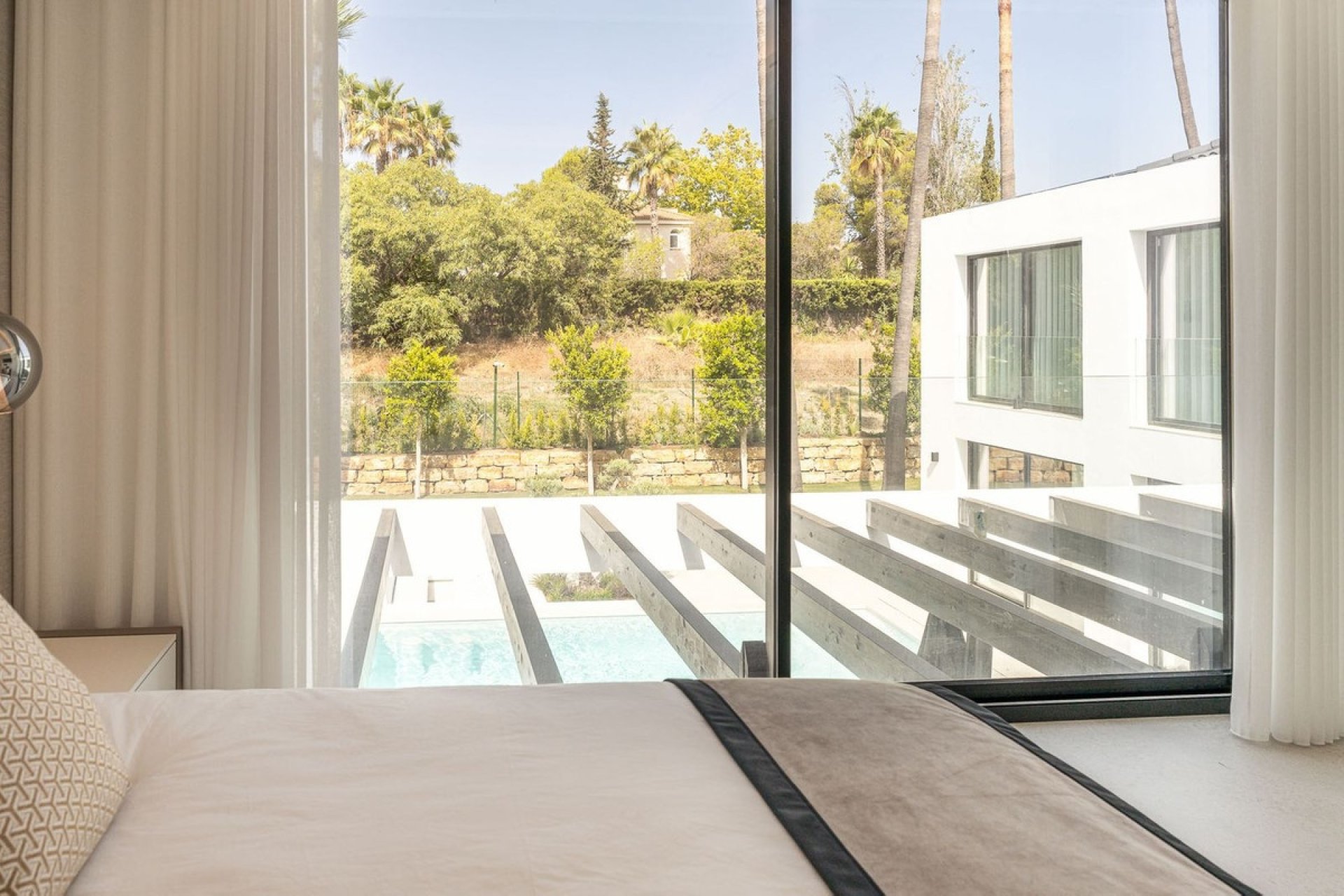 Reventa - Villa -
Nueva Andalucía - Costa del Sol