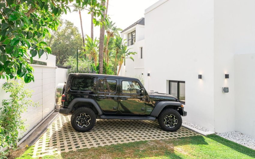 Reventa - Villa -
Nueva Andalucía - Costa del Sol