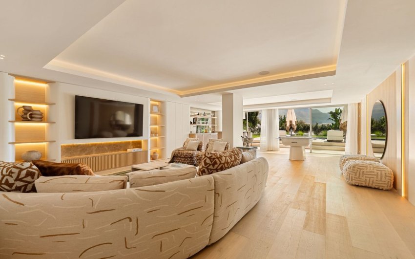 Reventa - Villa -
Nueva Andalucía - Costa del Sol