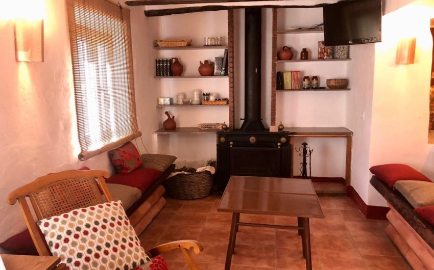 Reventa - Villa -
Onil