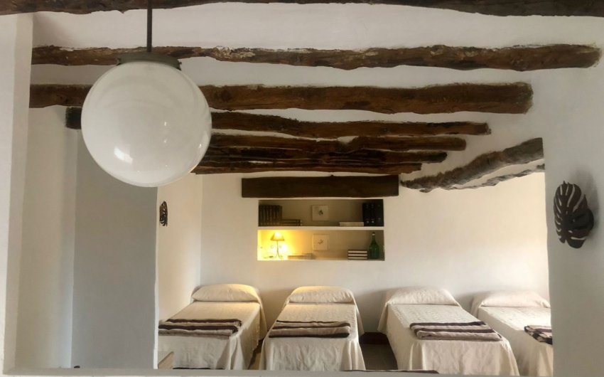 Reventa - Villa -
Onil