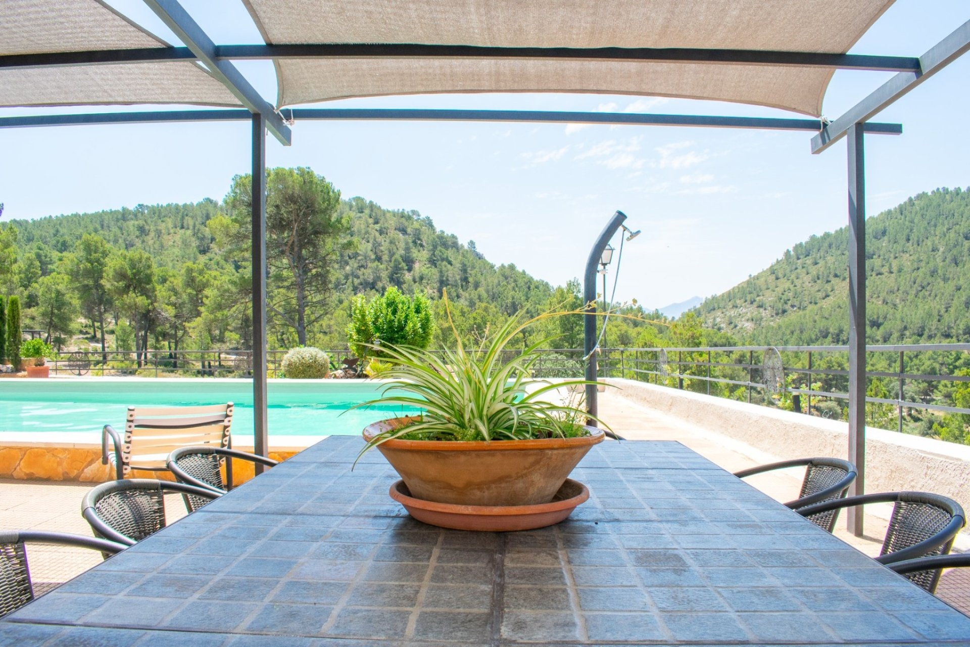 Reventa - Villa -
Onil