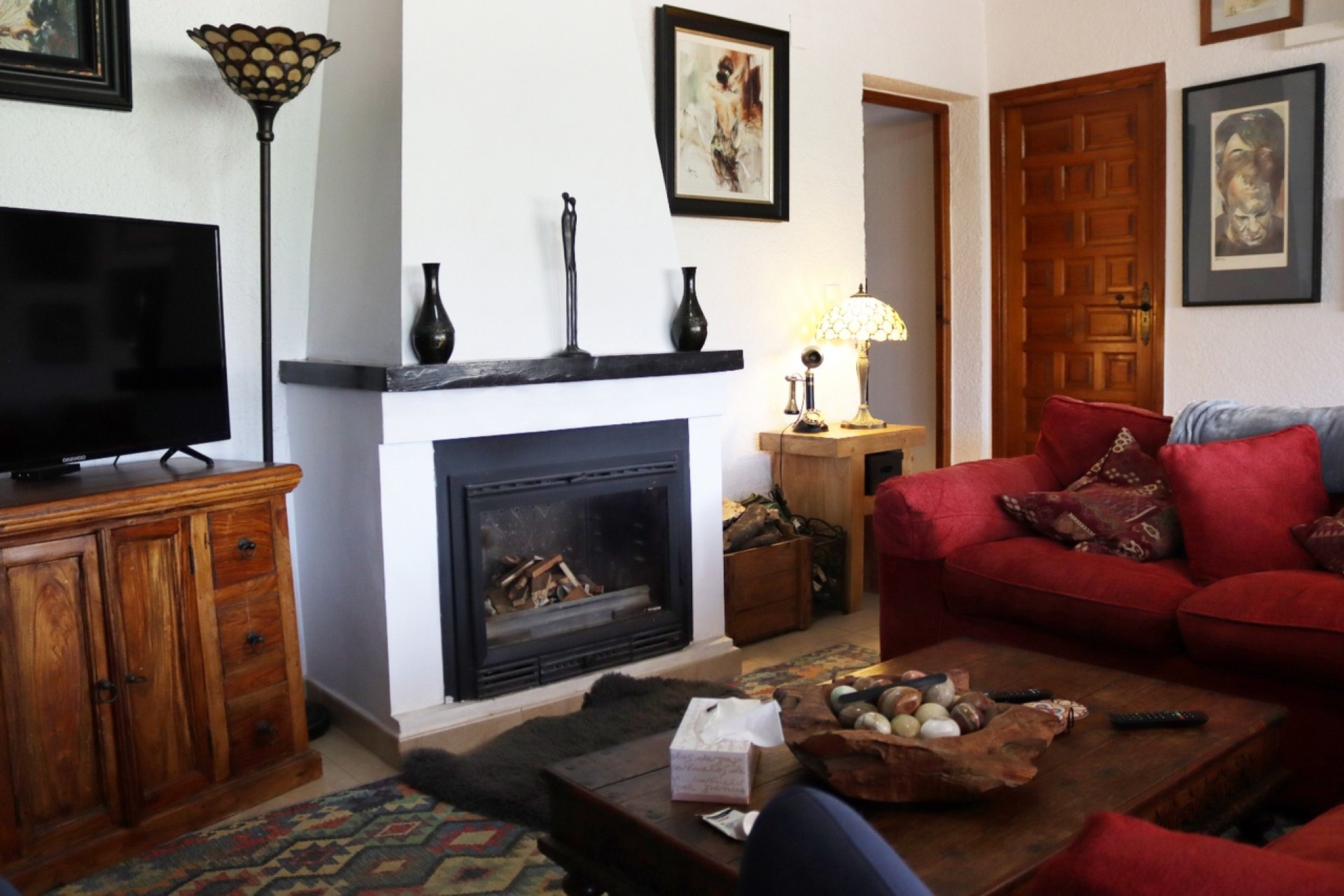 Reventa - Villa -
Orba - Inland