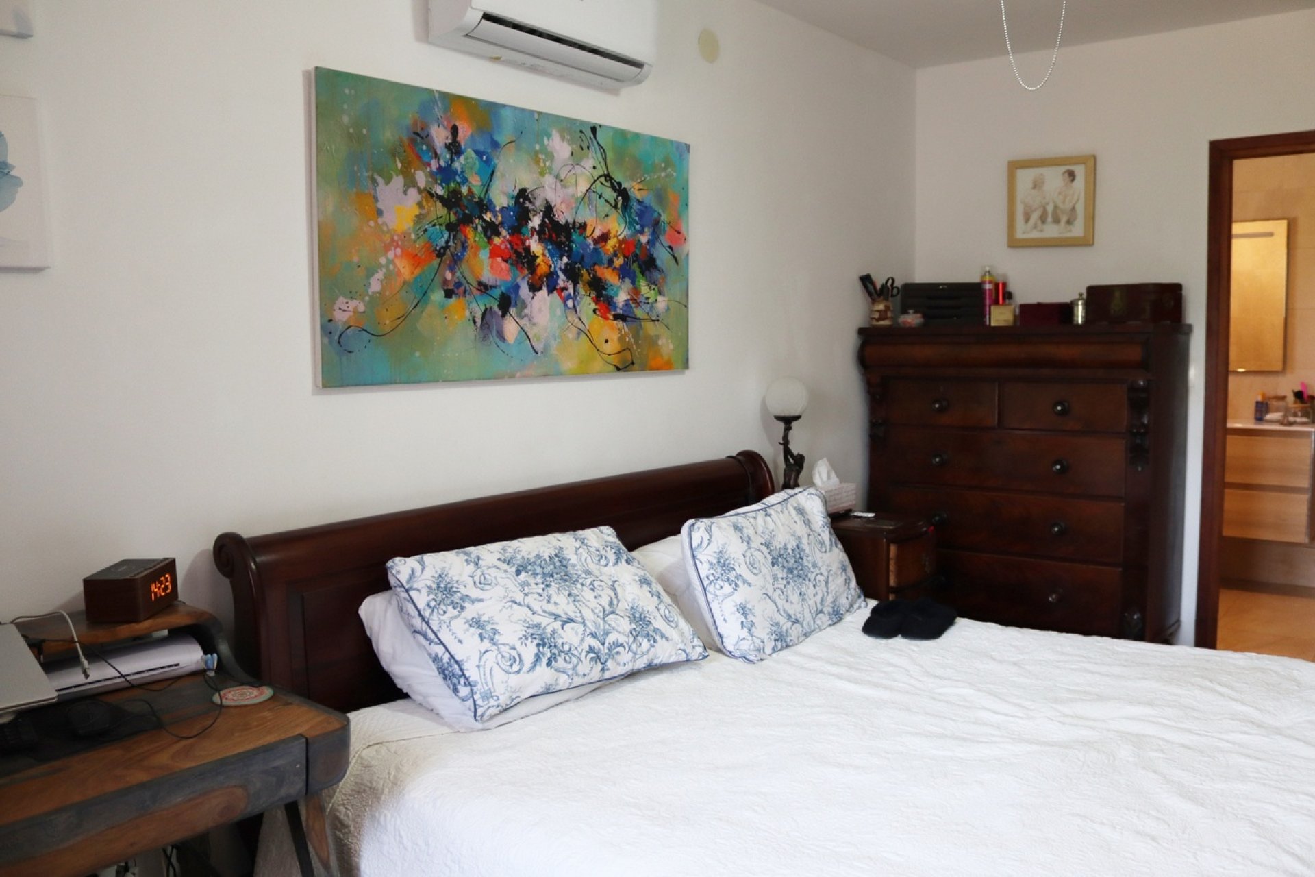 Reventa - Villa -
Orba - Inland