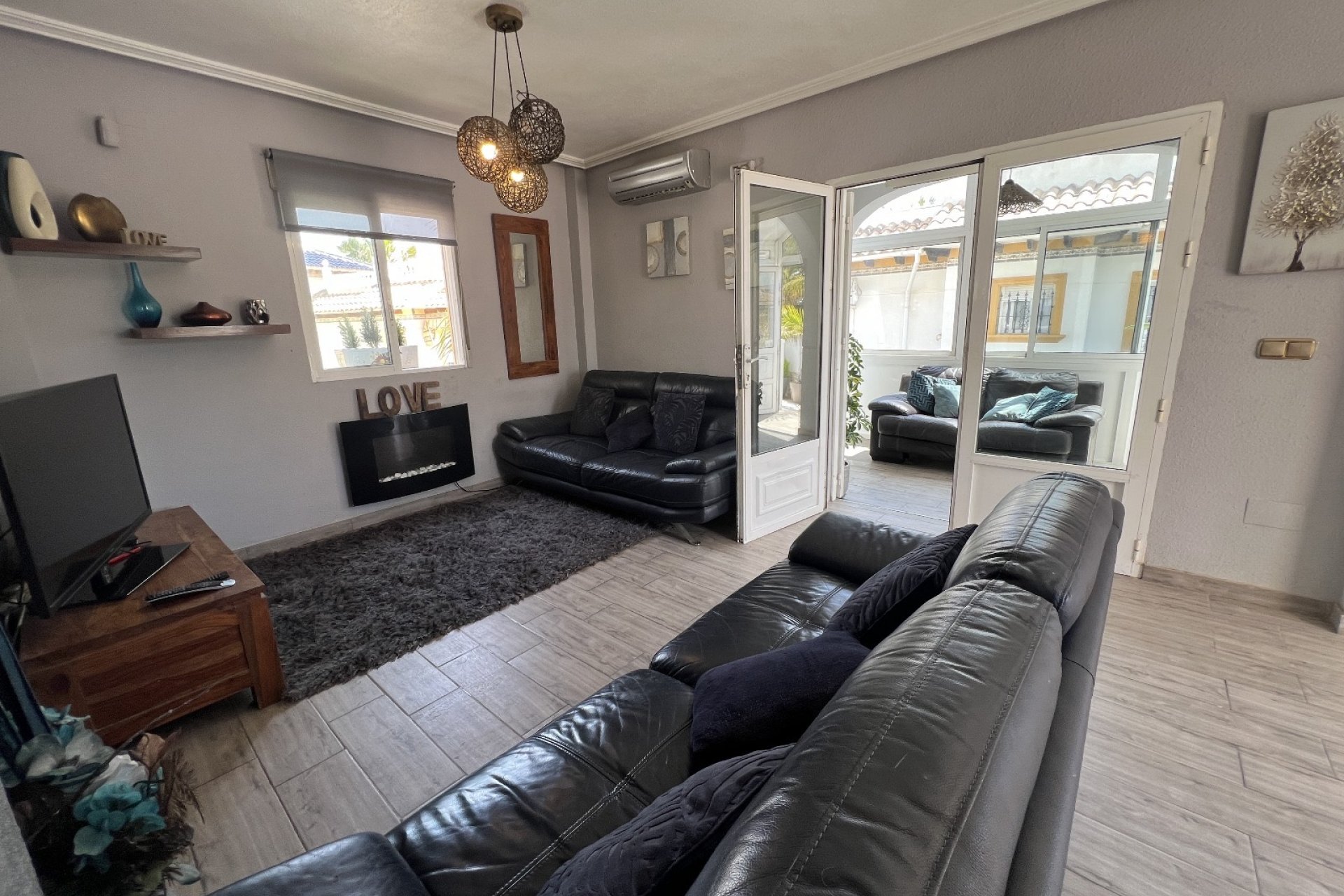 Reventa - Villa -
Orihuela - Costa Blanca Sur