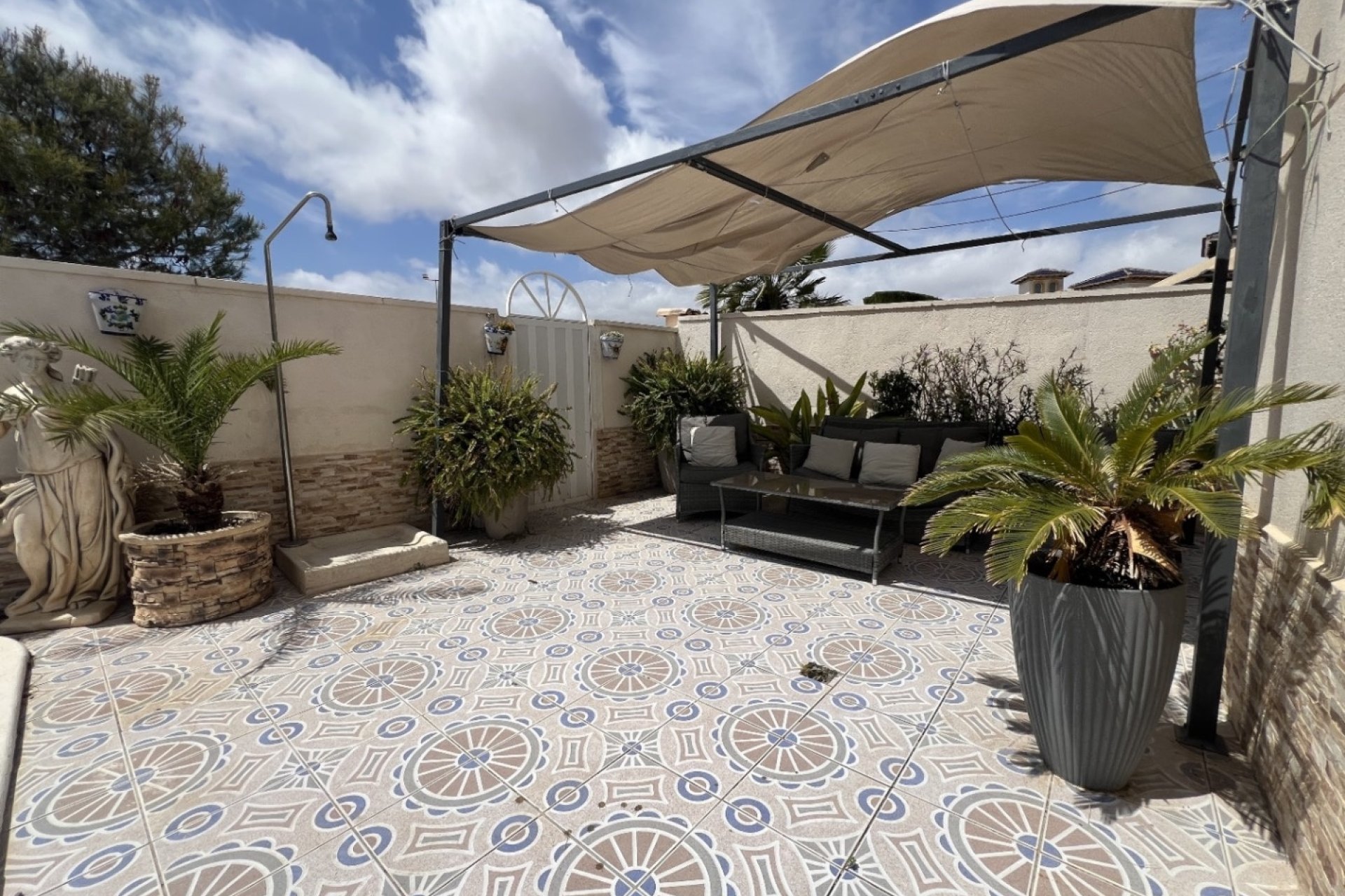 Reventa - Villa -
Orihuela - Costa Blanca