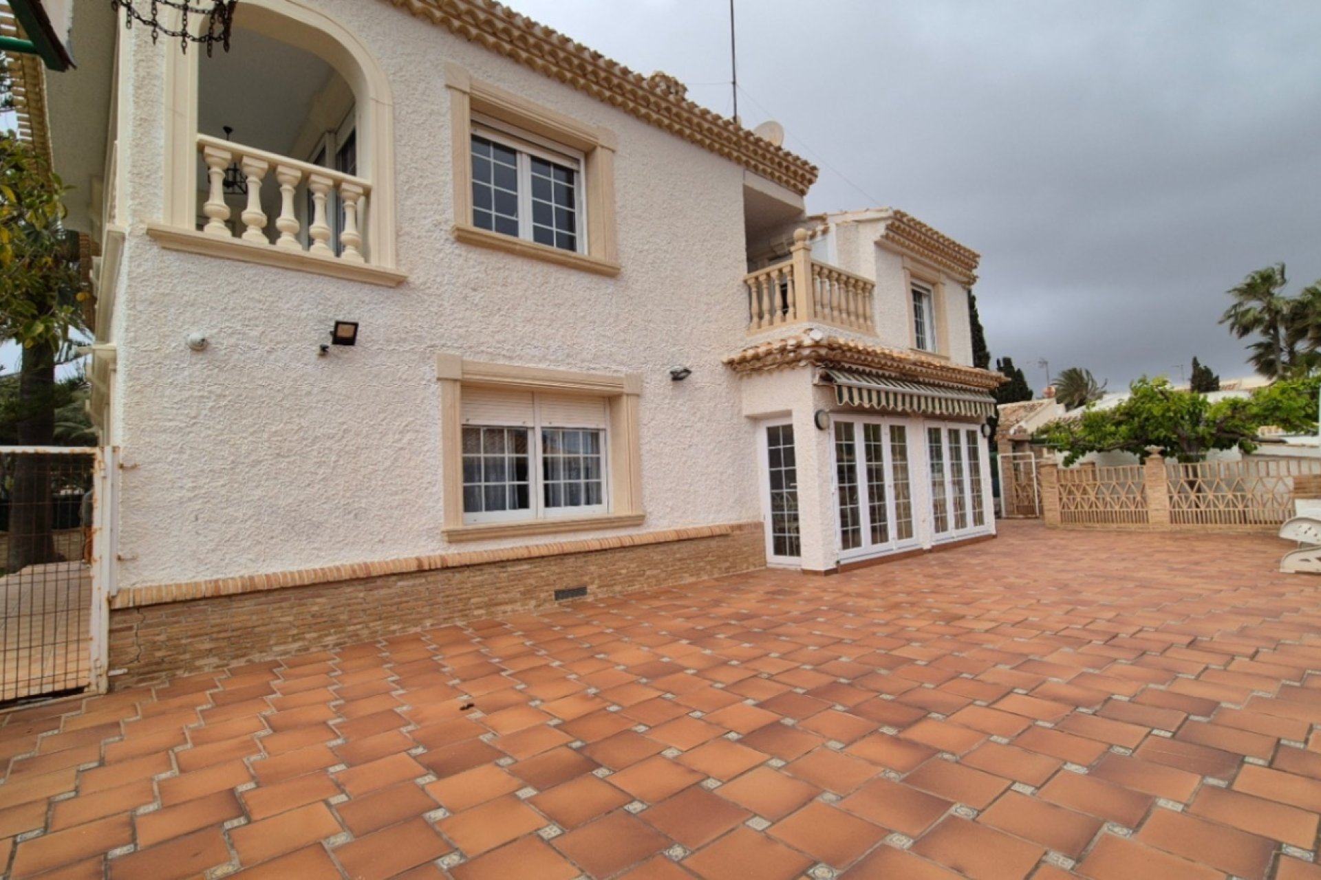 Reventa - Villa -
Orihuela - Costa Blanca