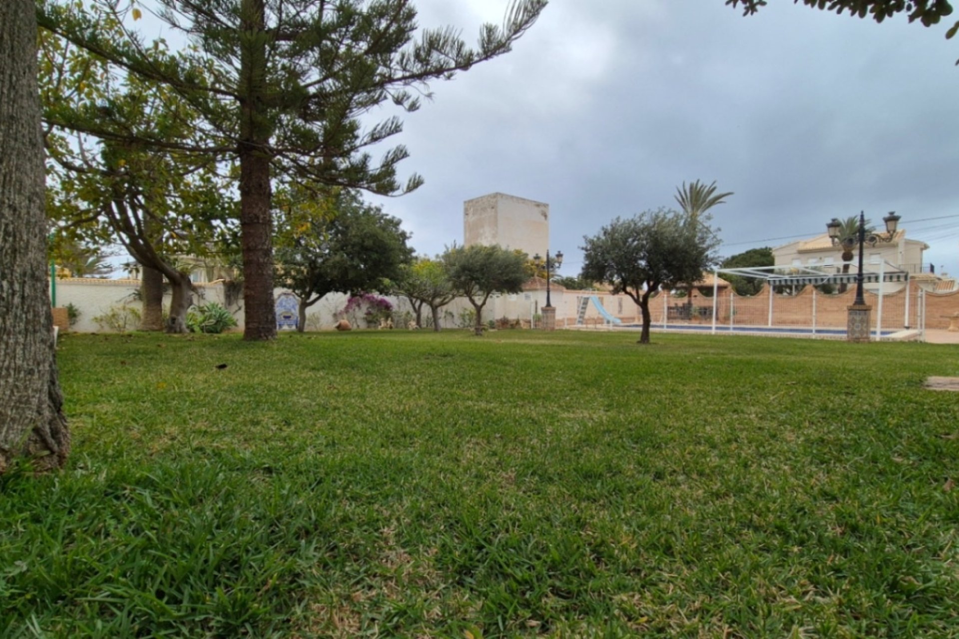 Reventa - Villa -
Orihuela - Costa Blanca